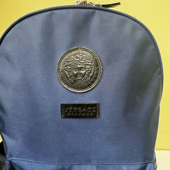 Versace Parfums Dylan Nylon Blue Backpack Bag Travel Logo Medusa Zip Lightweight - Picture 10 of 16